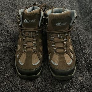 Hiking boots Womens size 8